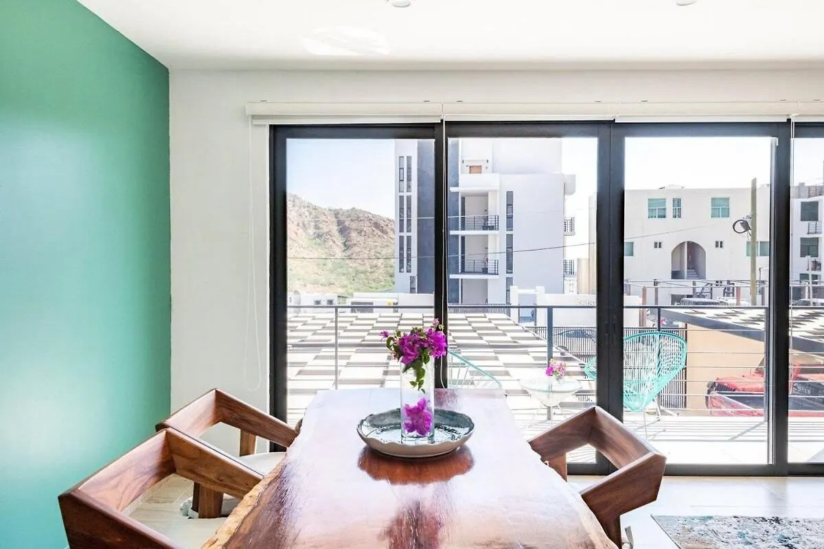Espectacular Condo Zona Centro, 10 Min Marina Csl カボ・サン・ルーカス アパート