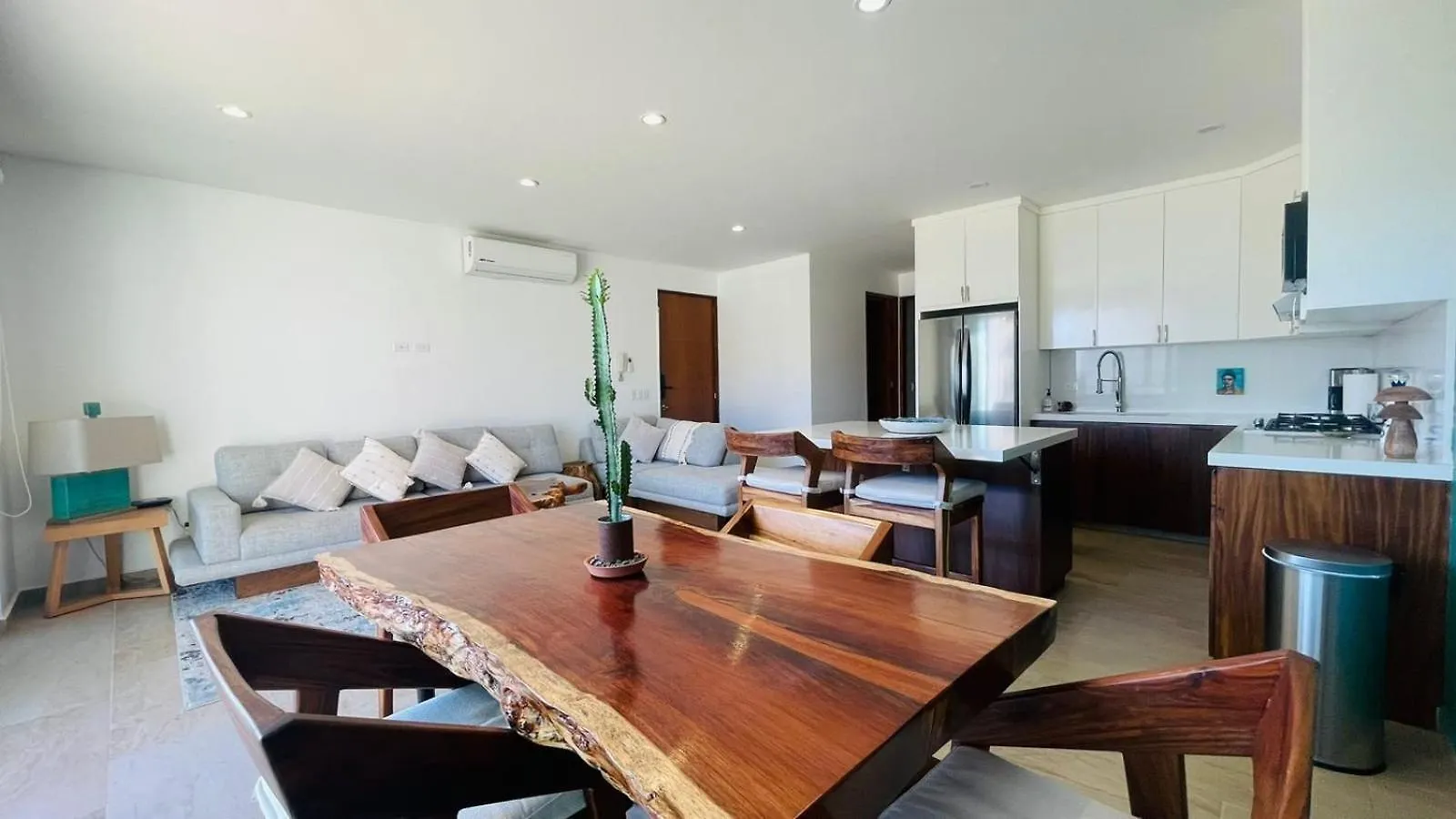 Espectacular Condo Zona Centro, 10 Min Marina Csl カボ・サン・ルーカス アパート